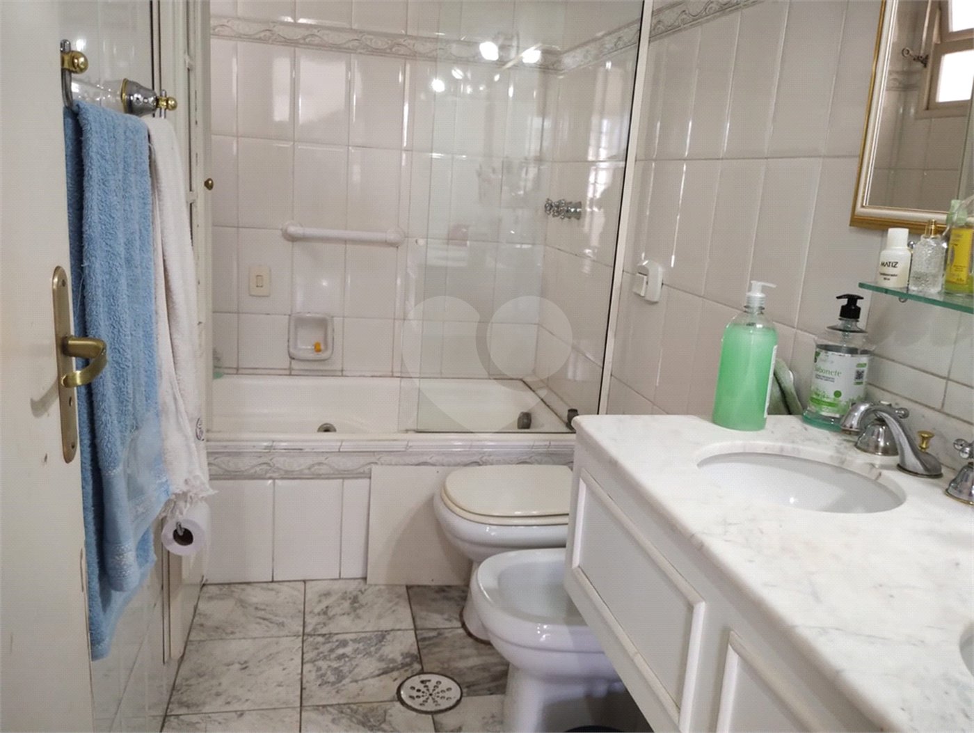 Casa de Vila à venda com 4 suítes em Jardim Londrina, São Paulo, SP