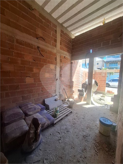 Casa à venda com 2 quartos, sendo 1 suíte,  no condomínio Campina Grande, Rio de Janeiro - RJ