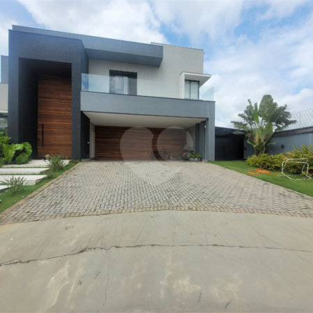 Casa à venda com 4 suítes no condomínio Residencial Saint Patrick, Sorocaba - SP