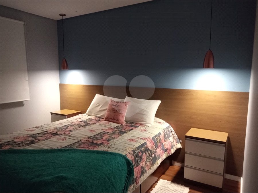 Sobrado à venda com 3 quartos, sendo 1 suíte,  em Jardim Guairaca, São Paulo, SP