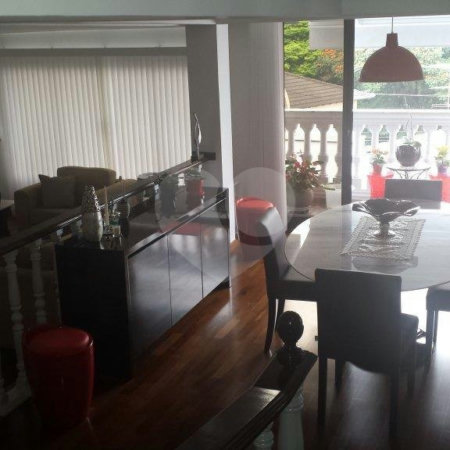 Casa à venda com 3 suítes em Jardim Franca, São Paulo, SP