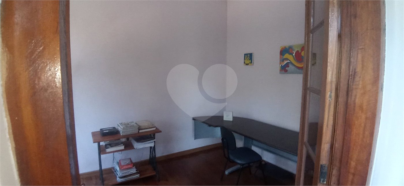 Casa à venda com 5 quartos, sendo 1 suíte, em Roseira, Mairiporã, SP