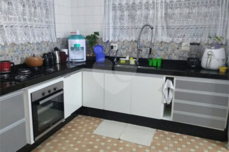 Casa à venda com 3 quartos, sendo 1 suíte, em Jardim da Saúde, São Paulo, SP