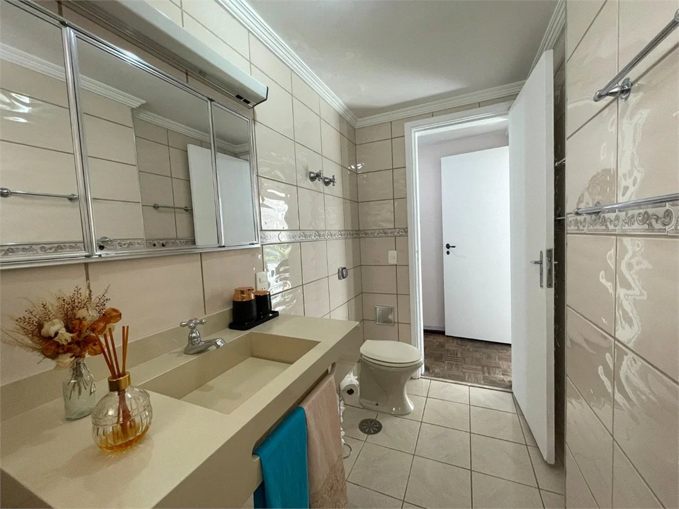 Apartamento à venda com 3 quartos, sendo 1 suíte, em Brooklin Paulista, São Paulo, SP