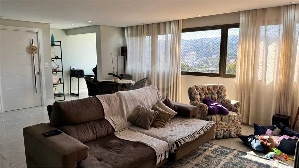 Apartamento à venda com 3 quartos, sendo 1 suíte, em Barro Branco (zona Norte), São Paulo, SP