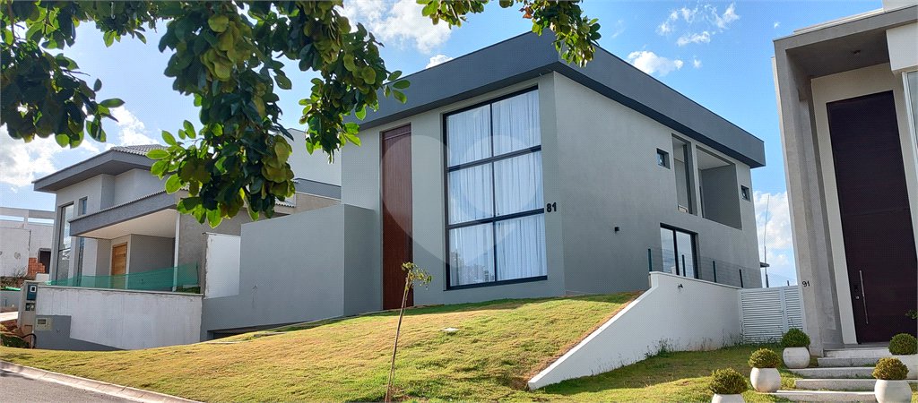 Casa à venda com 4 suítes no condomínio Campos de Santo Antonio II, Itu - SP