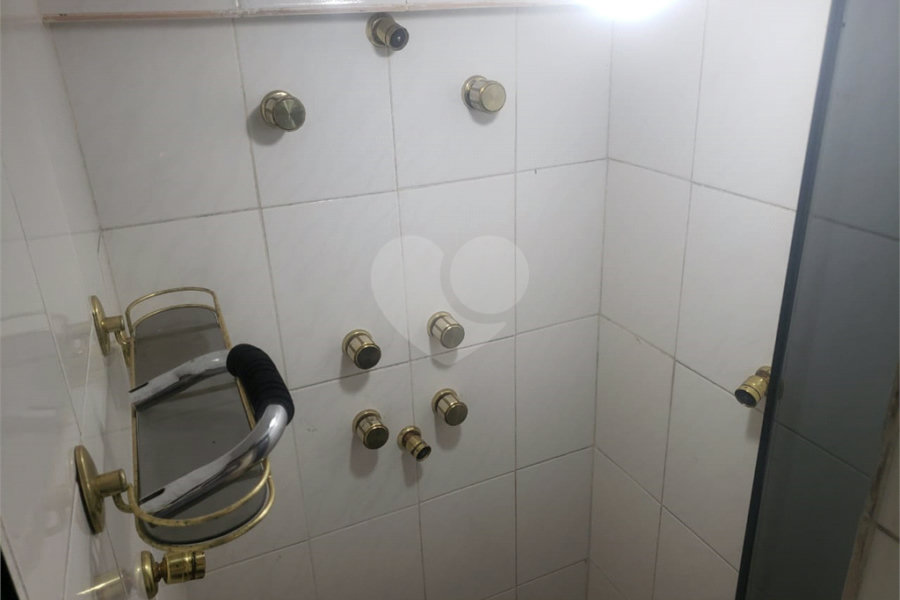 Sobrado à venda com 4 quartos, sendo 2 suítes,  em Tremembé, São Paulo, SP
