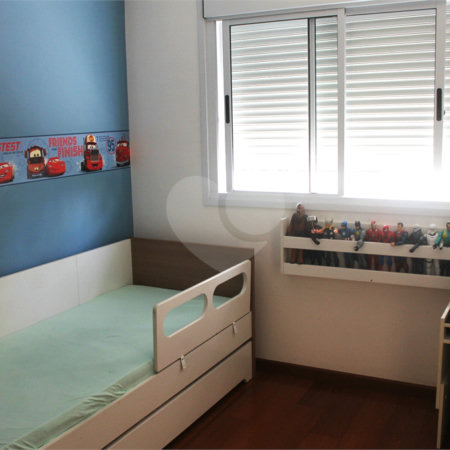 Apartamento à venda com 3 suítes em Vila Gilda, Santo André, SP