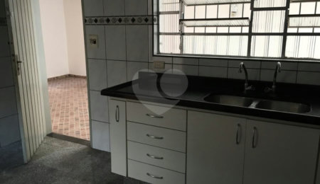 Casa Térrea à venda ou para alugar com 3 quartos, sendo 1 suíte, em Santana, São Paulo, SP
