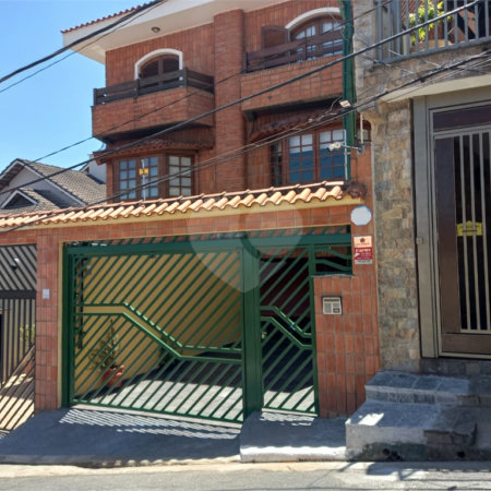 Sobrado à venda com 3 quartos, sendo 1 suíte,  em Santa Teresinha, São Paulo, SP