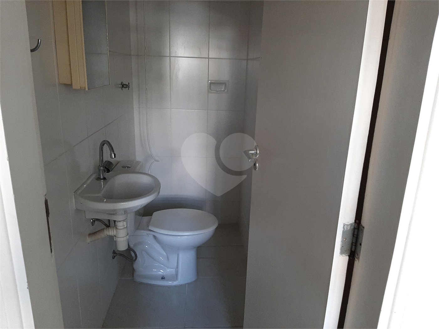 Apartamento à venda com 3 quartos, sendo 1 suíte, em Vila Mariana, São Paulo, SP