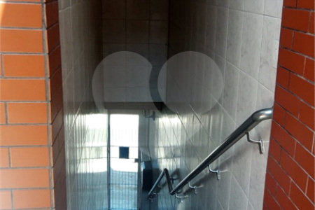 Casa Térrea à venda com 3 quartos, sendo 1 suíte, em Jardim Oriental, São Paulo, SP