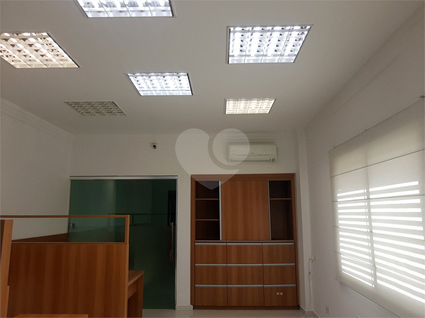 Casa à venda com 3 quartos, sendo 1 suíte, em Vila Mariana, São Paulo, SP