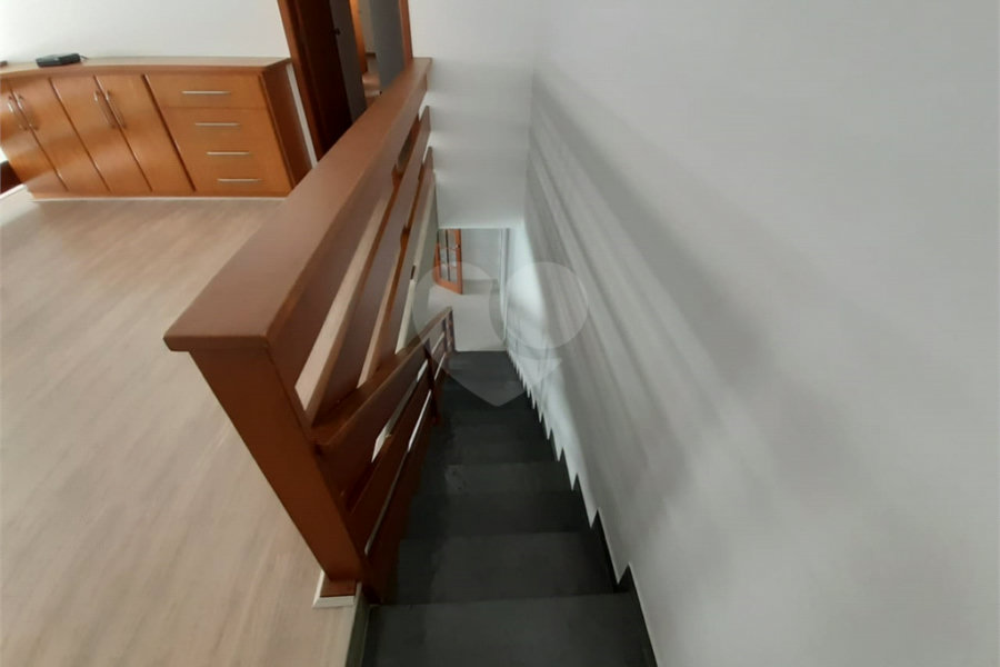 Sobrado à venda com 4 quartos, sendo 2 suítes,  em Tremembé, São Paulo, SP