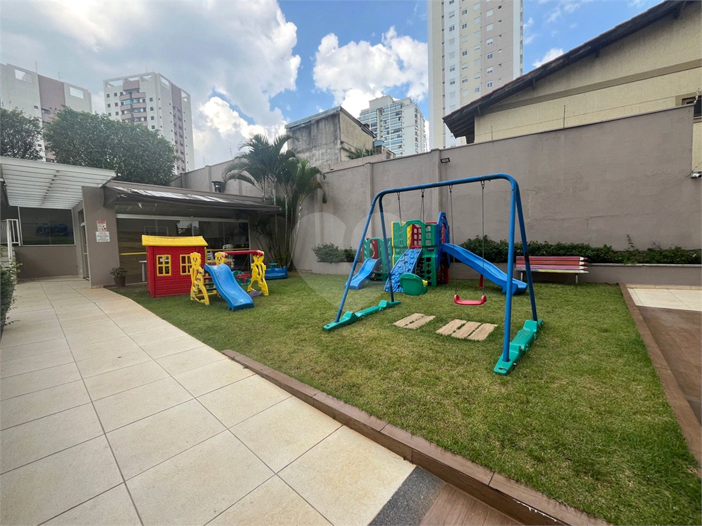 Apartamento à venda com 3 quartos, sendo 1 suíte, em Santana, São Paulo, SP