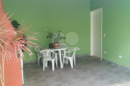 Casa à venda com 3 quartos, sendo 1 suíte, em Nova Cerejeira, Atibaia, SP