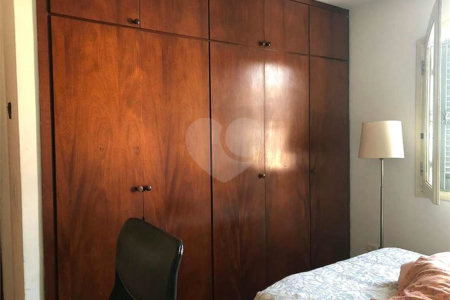 Casa à venda com 4 quartos, sendo 1 suíte, em Vila Cordeiro, São Paulo, SP