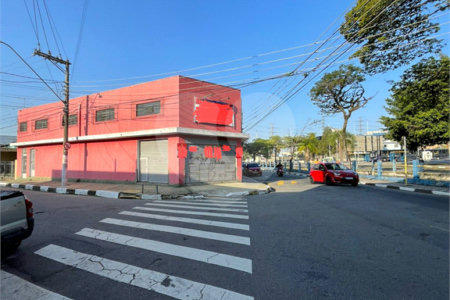 Prédio à venda no Centro, Poá, SP