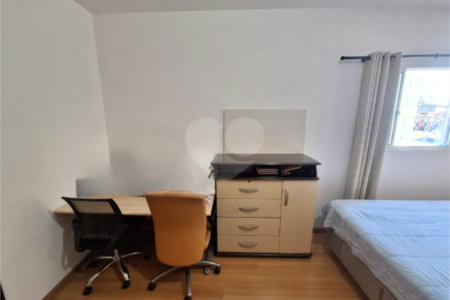 Sobrado à venda com 3 quartos, sendo 1 suíte, em Vila Campanela, São Paulo, SP