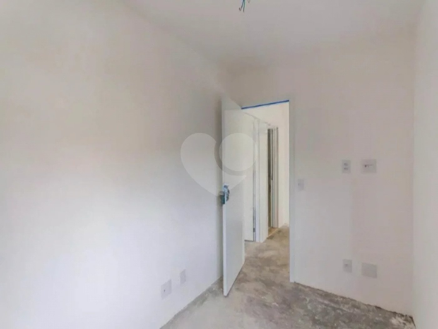 APARTAMENTO Á VENDA GARDEN CLUB COM 2 DORMITÓRIOS SENDO 1 SUÍTE E 1 VAGA DE GARAGEM