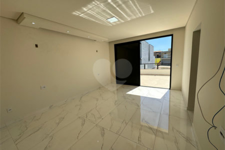 Casa à venda com 5 quartos, sendo 4 suítes, no condomínio Golden Ville, Itapetininga - SP