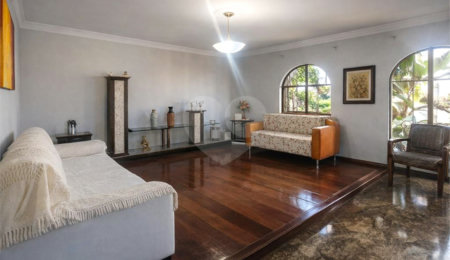 Casa para alugar com 3 quartos, sendo 1 suíte,  em Jardim Sorocabano, Sorocaba, SP