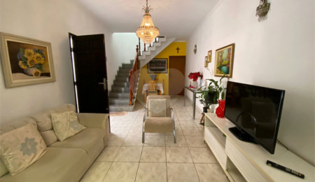 Sobrado à venda com 3 quartos em Vila Babilônia, São Paulo, SP