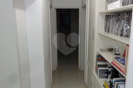 Apartamento à venda com 3 suítes em Vila Andrade, São Paulo, SP