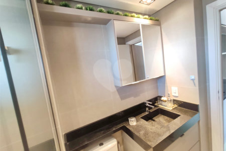 Apartamento à venda ou para alugar com 1 suíte em Pinheiros, São Paulo, SP