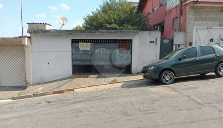 Sobrado à venda com 4 quartos em Vila Santa Edwiges, São Paulo, SP