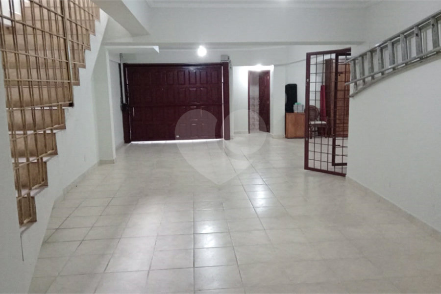 Sobrado à venda com 4 quartos, sendo 3 suítes,  em Horto Florestal, São Paulo, SP