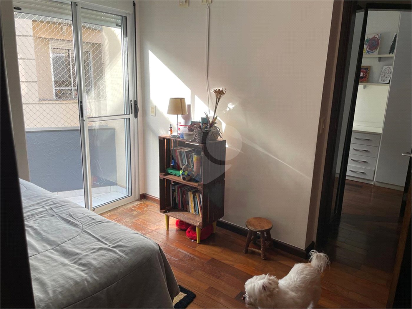Casa à venda com 3 quartos, sendo 1 suíte, no condomínio Residencial Via Veneto, São Paulo - SP