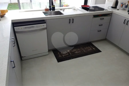Casa Térrea à venda com 3 suítes em Pinheirinho, Vinhedo, SP