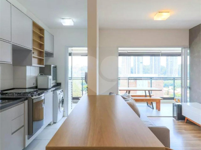 Apartamento à venda com 2 quartos, sendo 1 suíte,  em Chácara Santo Antônio, São Paulo, SP