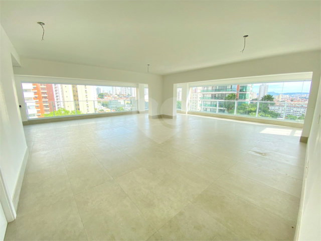 Apartamento à venda com 4 suítes em Santana, São Paulo, SP