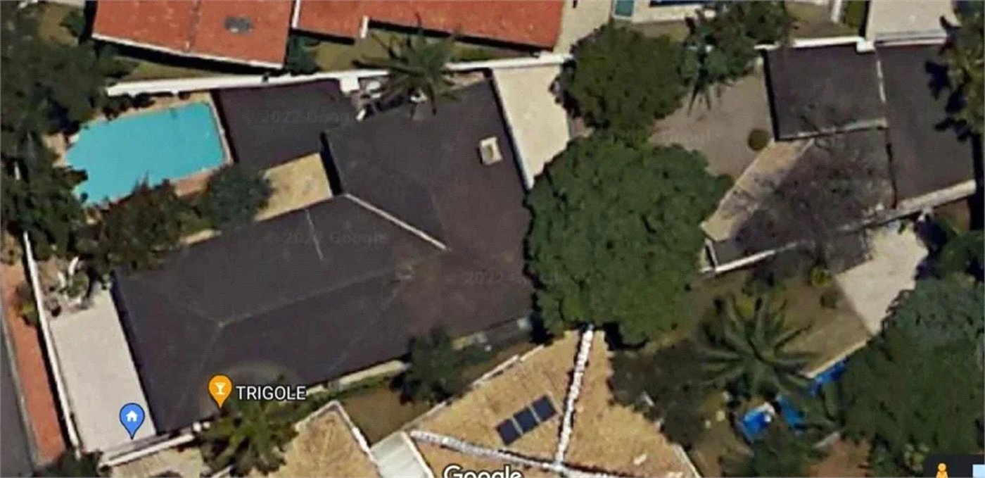 Casa à venda com 5 suítes em Jardim Leonor, São Paulo, SP