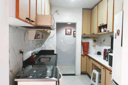 Apartamento à venda com 3 quartos, sendo 1 suíte, em Vila São Francisco, São Paulo, SP