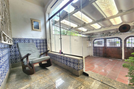 Casa com 3 dormitórios à venda, 198 m² por R$ 1.099.000,00 - Marapé - Santos/SP