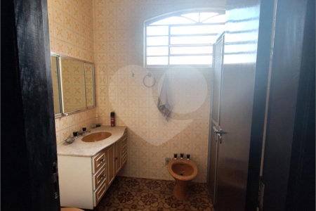 Casa à venda com 3 quartos, sendo 1 suíte, no Centro, Vinhedo, SP