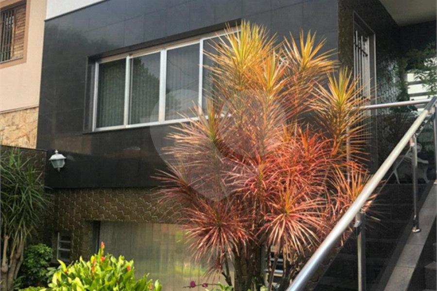 Sobrado à venda com 4 quartos, sendo 1 suíte, em Casa Verde, São Paulo, SP