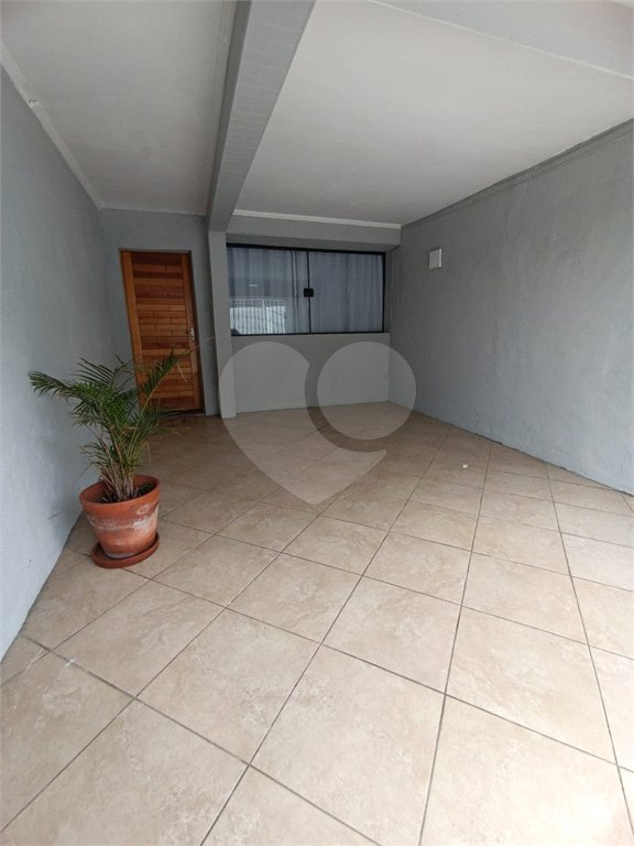 Sobrado à venda com 2 quartos em Vila Medeiros, São Paulo, SP