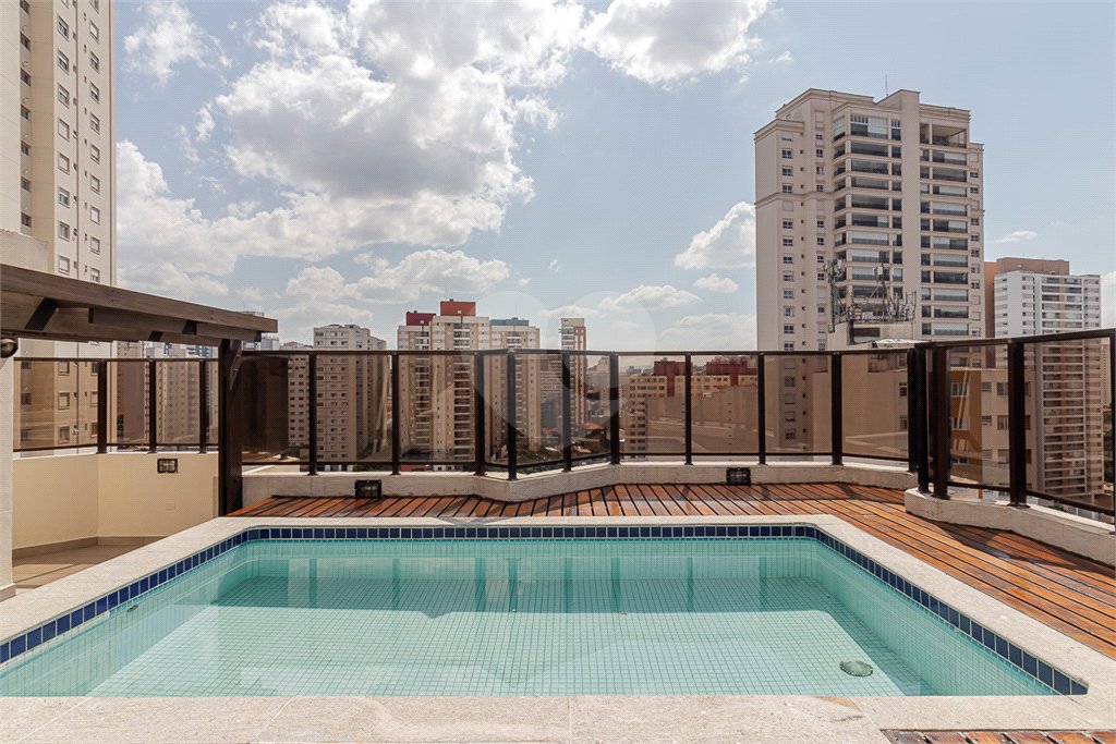 Apartamento à venda com 3 suítes em Aclimação, São Paulo, SP