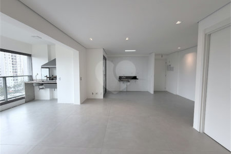 Apartamento à venda com 3 quartos, sendo 1 suíte, em Vila Leopoldina, São Paulo, SP