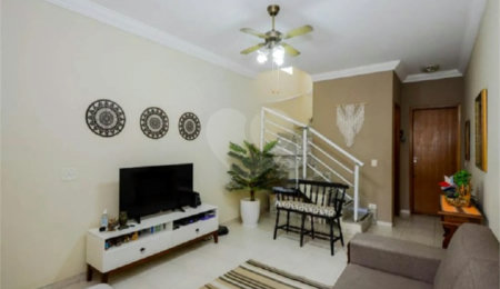 Casa à venda com 3 quartos, sendo 1 suíte,  em Parque Continental I, Guarulhos, SP