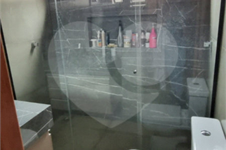 Casa à venda com 3 quartos, sendo 1 suíte, no condomínio Villas Mabel, Ribeirão Preto - SP