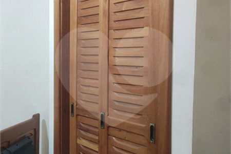 Chácara à venda com 4 quartos, sendo 3 suítes, em Campos de Atibaia, Atibaia, SP