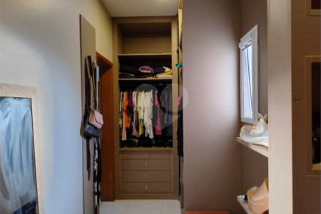 Casa à venda com 3 suítes no condomínio Jardim Maringá, Indaiatuba - SP