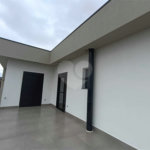 Casa à venda com 3 suítes no condomínio Terras da Estância, Paulínia - SP
