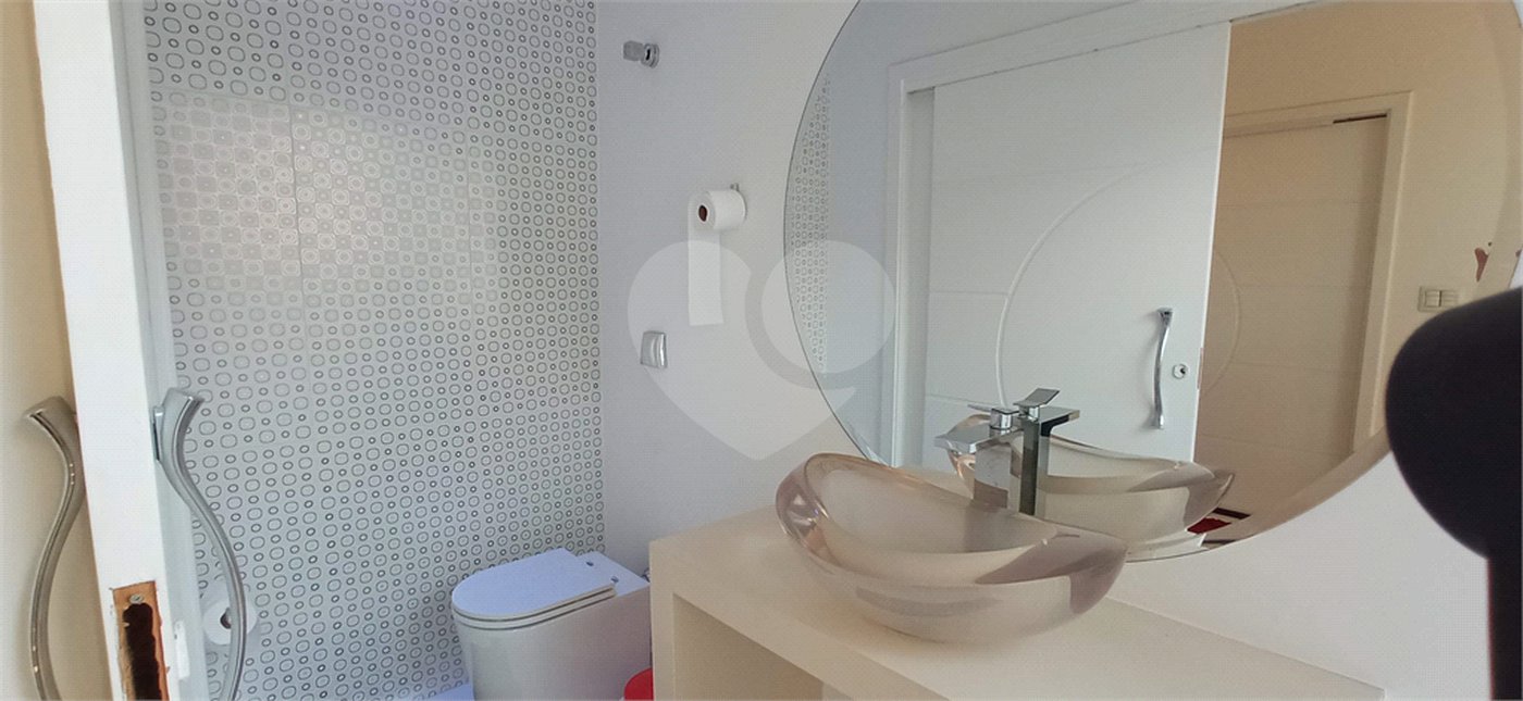 Casa à venda com 3 quartos no condomínio Granja Deolinda, Sorocaba - SP