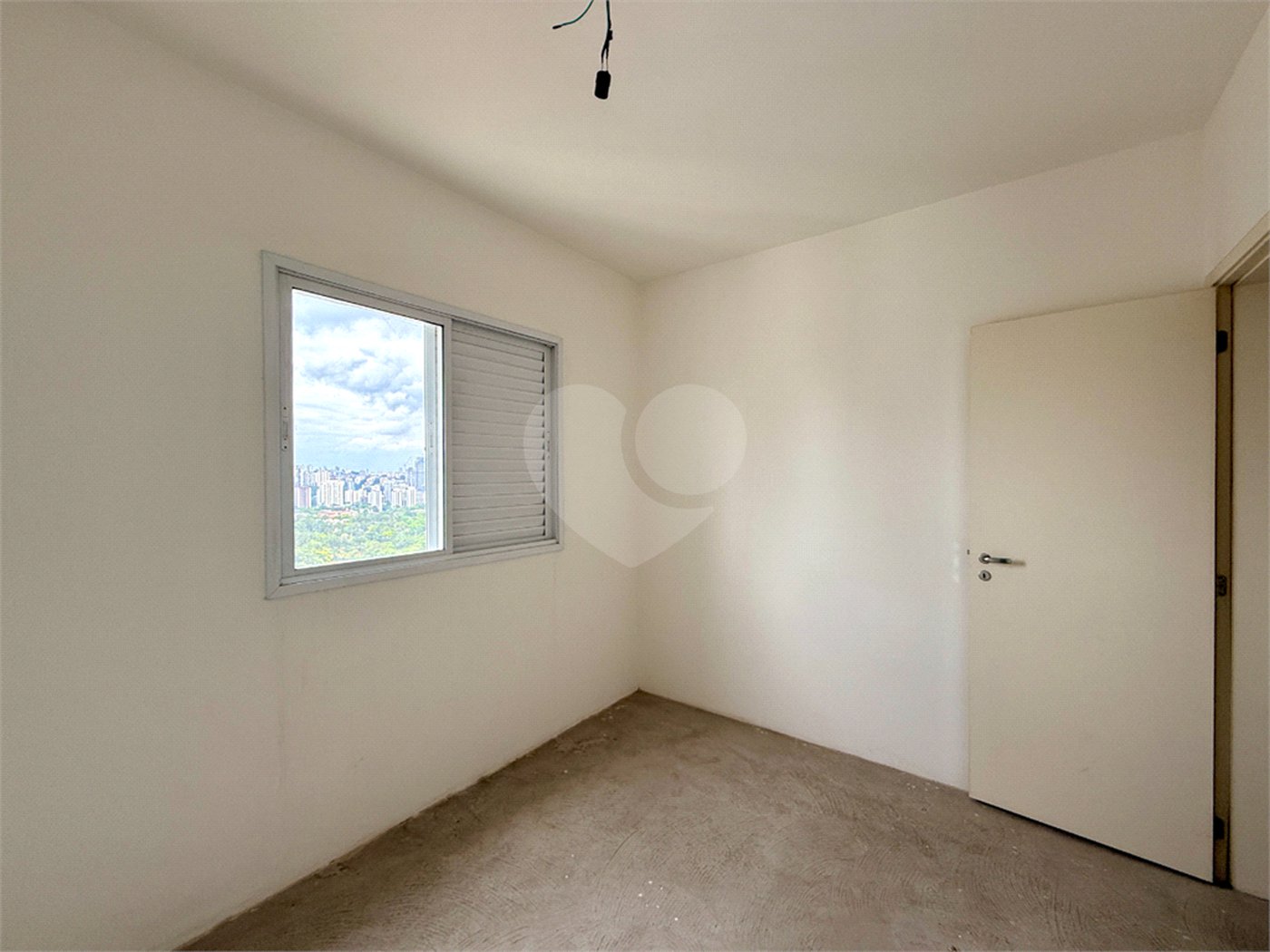 Apartamento à venda com 2 quartos, sendo 1 suíte, em Alto da Boa Vista, São Paulo, SP